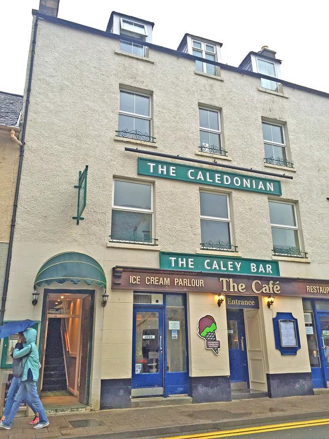 Caledonian Hotel ポートリー エクステリア 写真
